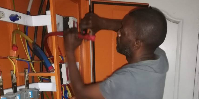 electrical emergency, electrician on call